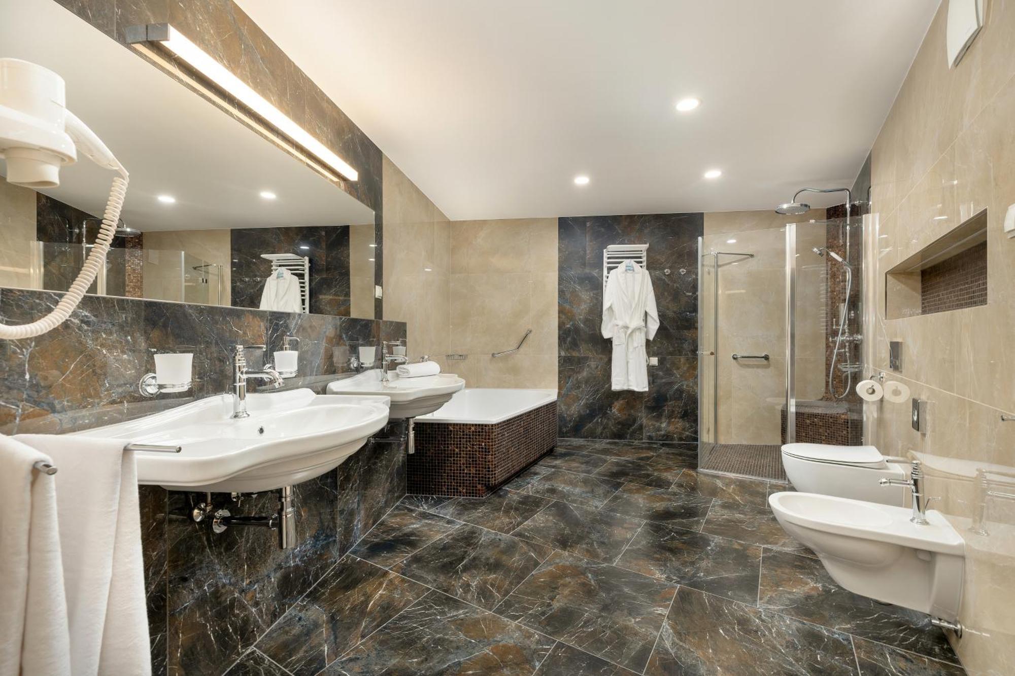 Juvena Hotel Wellness & Spa Adults Only 미에드지보드지 외부 사진